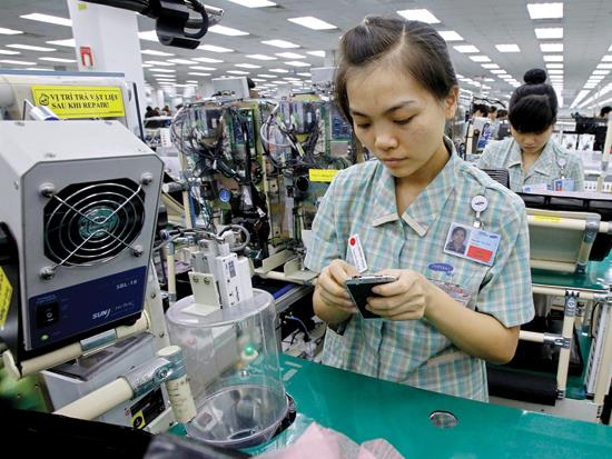 Mobile phones, spare parts rake in US$29.17 bln